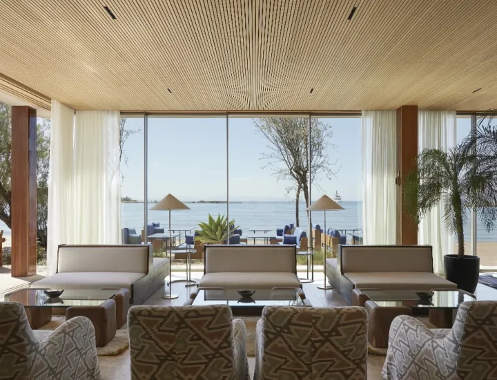 Σύστημα KNX φωτισμού στο εστιατόριο Bungalow 7 Athens, Γλυφάδα